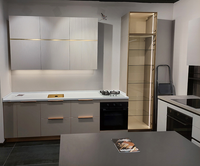 м. Нахимовский проспект